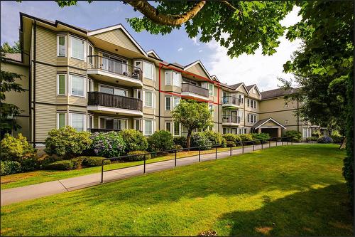 302 20881 56 AVENUE  Langley, BC V3A 3Z3