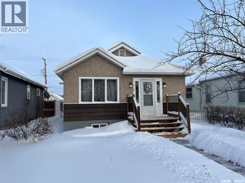 564 10Th Street E, Prince Albert, SK - Outdoor With Facade