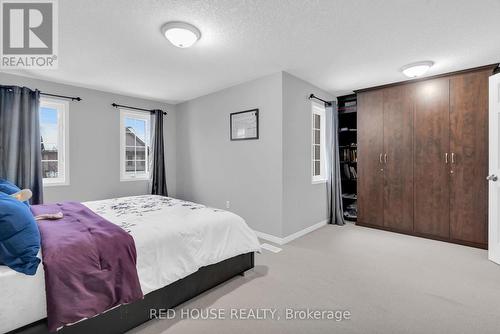 E30 - 110 Activa Avenue, Kitchener, ON - Indoor Photo Showing Bedroom