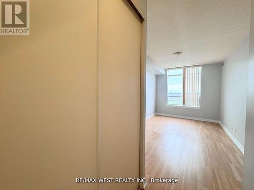 Ph7 - 1700 Eglinton Avenue E, Toronto, ON - Indoor Photo Showing Other Room