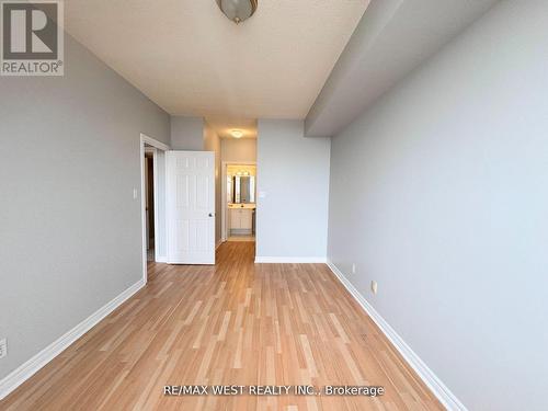 Ph7 - 1700 Eglinton Avenue E, Toronto, ON - Indoor Photo Showing Other Room