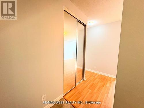 Ph7 - 1700 Eglinton Avenue E, Toronto, ON - Indoor Photo Showing Other Room