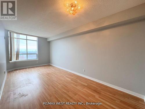 Ph7 - 1700 Eglinton Avenue E, Toronto, ON - Indoor Photo Showing Other Room