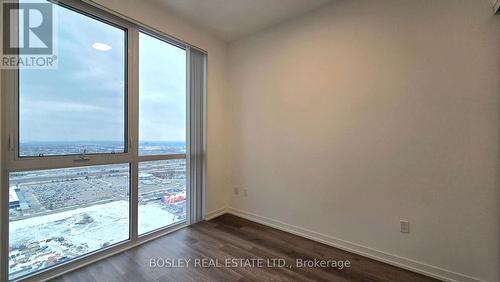 3709 - 8 Interchange Way, Vaughan, ON - Indoor Photo Showing Other Room