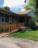 320 ASHBURY ROAD  Oakville, ON L6K 2M4