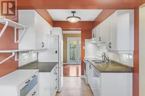 26 - 1845 Aldersbrook Road, London North (North F), ON - Indoor Photo Showing Kitchen With Double Sink