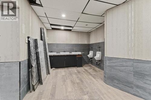 459 Ouellette Avenue, Windsor, ON 