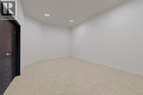 459 Ouellette Avenue, Windsor, ON 