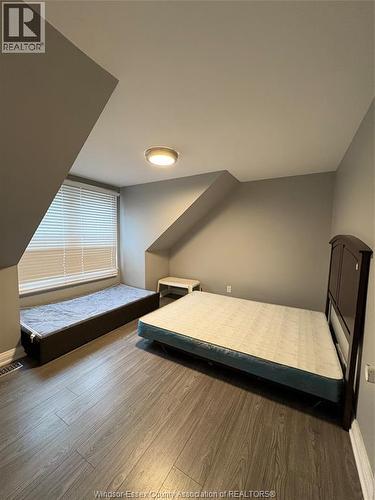 909 Monmouth, Windsor, ON - Indoor Photo Showing Other Room