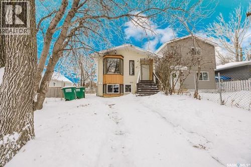 337 U AVENUE S  Saskatoon, SK S7L 4P9
