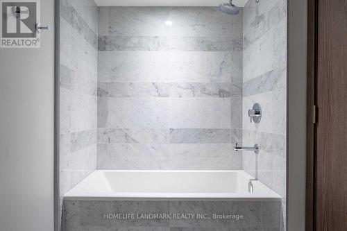 3205 - 17 Bathurst St Street, Toronto, ON - Indoor Photo Showing Bathroom