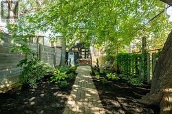 BSMT - 70 CARLAW AVENUE  Toronto, ON M4M 2R7