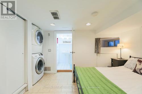 Bsmt - 70 Carlaw Avenue, Toronto, ON - Indoor Photo Showing Laundry Room