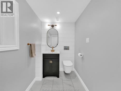 48 Alpine Avenue, Chatham, ON - Indoor Photo Showing Bathroom