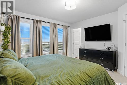 304 Mcormond Drive, Saskatoon, SK - Indoor Photo Showing Bedroom