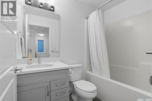 304 Mcormond Drive, Saskatoon, SK - Indoor Photo Showing Bathroom