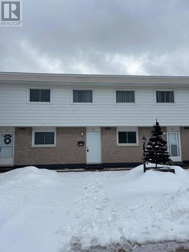 55 Hadley Circle, Ottawa, ON - Outdoor