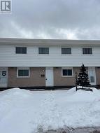 55 HADLEY CIRCLE  Ottawa, ON K2H 7Z8