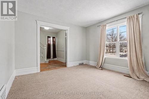 Living Room Photo 1 - Unit 1 - 486 Victoria Street, North Dundas, ON - Indoor Photo Showing Other Room