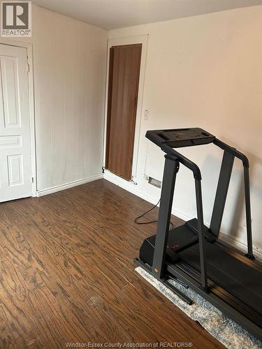 436 Wallace Street, Wallaceburg, ON - Indoor