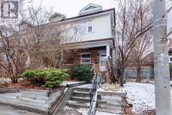 MAIN - 105 SUNNYSIDE AVE AVENUE  Toronto, ON M6R 2P1