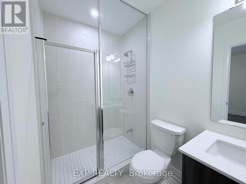 20 Daffodil Road, Springwater, ON - Indoor Photo Showing Bathroom