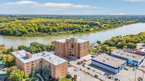 501-1660 Pembina Hwy, Winnipeg, MB 