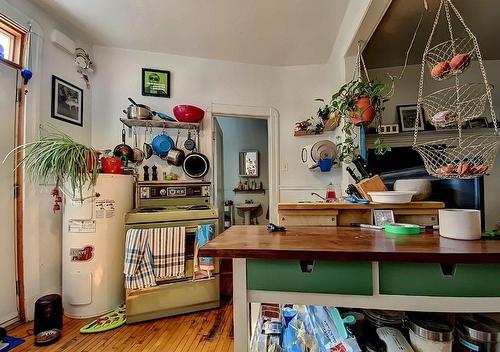 Cuisine - 5196 Rue Rivard, Montréal (Le Plateau-Mont-Royal), QC - Indoor Photo Showing Other Room