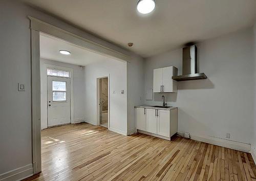 Cuisine - 5196 Rue Rivard, Montréal (Le Plateau-Mont-Royal), QC - Indoor Photo Showing Kitchen