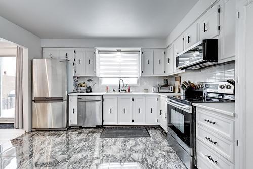 Cuisine - 90 Rue Audubon, Dollard-Des-Ormeaux, QC - Indoor Photo Showing Kitchen