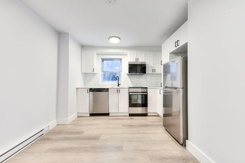 Kitchen - 5380 Rue Chambord, Montréal (Le Plateau-Mont-Royal), QC - Indoor Photo Showing Kitchen