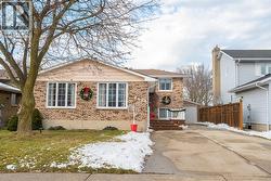 1170 CATHCART BOULEVARD  Sarnia, ON N7S 2H5