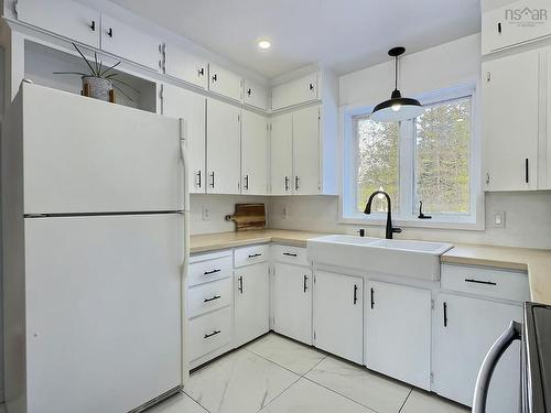 225 2 Highway, Brookfield, NS 