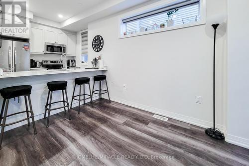 79 - 575 Woodward Avenue, Hamilton, ON - Indoor Photo Showing Kitchen