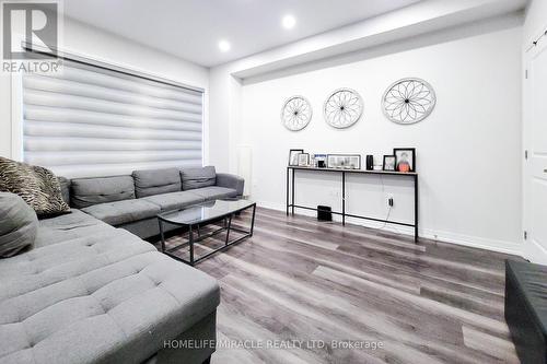 79 - 575 Woodward Avenue, Hamilton, ON - Indoor Photo Showing Living Room
