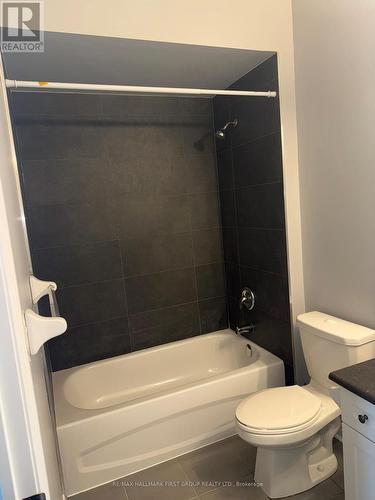 310 - 7400 Markham Road, Markham, ON - Indoor Photo Showing Bathroom