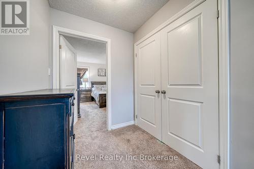 2 Brookfield Court, Ingersoll (Ingersoll - South), ON - Indoor Photo Showing Other Room