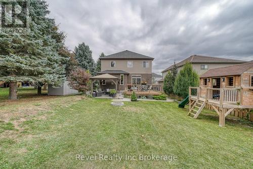 2 Brookfield Court, Ingersoll (Ingersoll - South), ON - Outdoor With Deck Patio Veranda