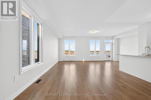 1473 Savoline Boulevard, Milton, ON - Indoor Photo Showing Other Room