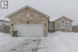 1043 LIMESTONE TRAIL E  Petawawa, ON K8H 0A5