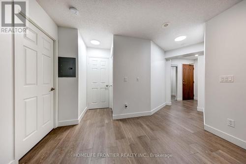 210 - 23 Oneida Crescent, Richmond Hill, ON - Indoor Photo Showing Other Room