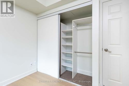 210 - 23 Oneida Crescent, Richmond Hill, ON - Indoor Photo Showing Other Room