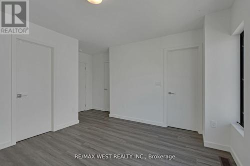 10 Rainwater Lane, Barrie, ON - Indoor Photo Showing Other Room