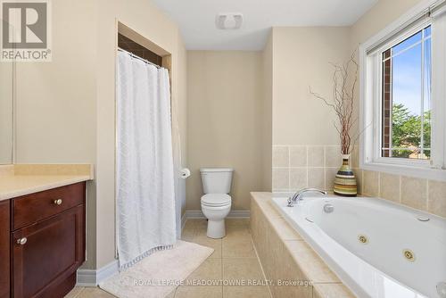9 Black Bear Trail, Brampton, ON - Indoor Photo Showing Bathroom