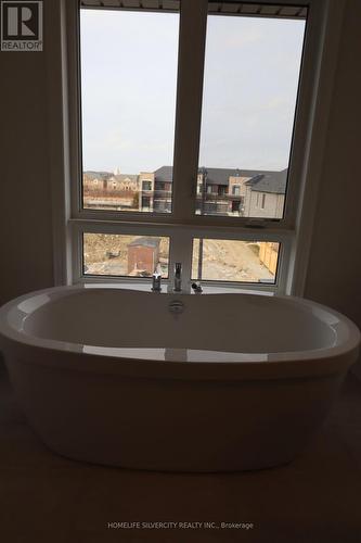 142 Falby Rd Road, Brampton, ON - Indoor