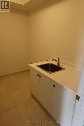 142 Falby Rd Road, Brampton, ON - Indoor