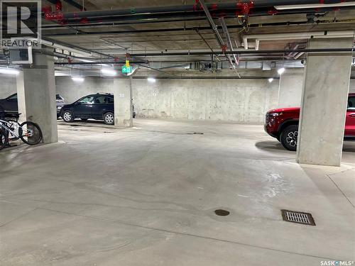 204 1010 Main Street E, Saskatoon, SK - Indoor Photo Showing Garage