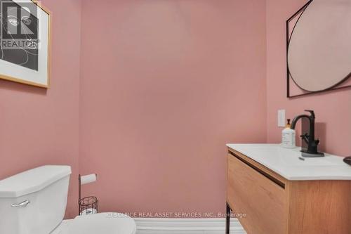 232 King Street W, Hamilton, ON 