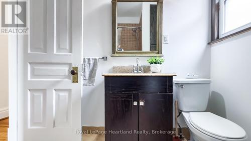 132 Elgin Avenue E, Goderich (Goderich (Town)), ON - Indoor Photo Showing Bathroom