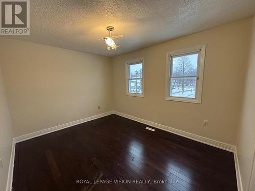 Main - 1200 Maple Gate, Pickering, ON - Indoor Photo Showing Other Room